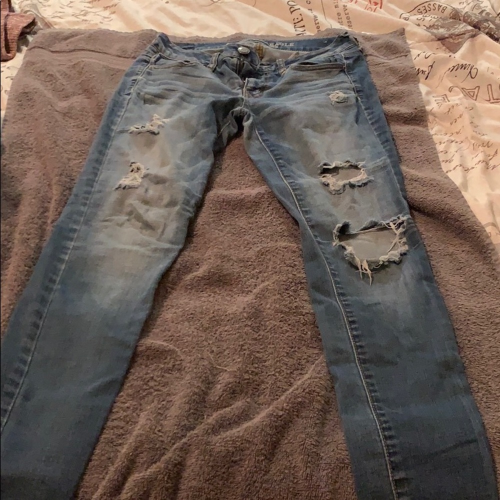 Distressed American Eagle Jeggins